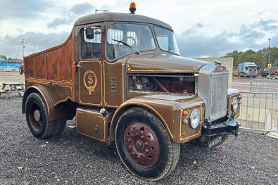 Vintage Scammell Highwayman sells well at Cheffins