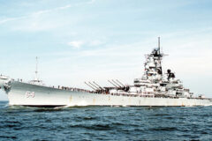 The amazing record of 1940s battleship USS Wisconsin