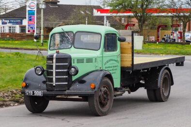 Brilliant Bedford O lorry budget restoration