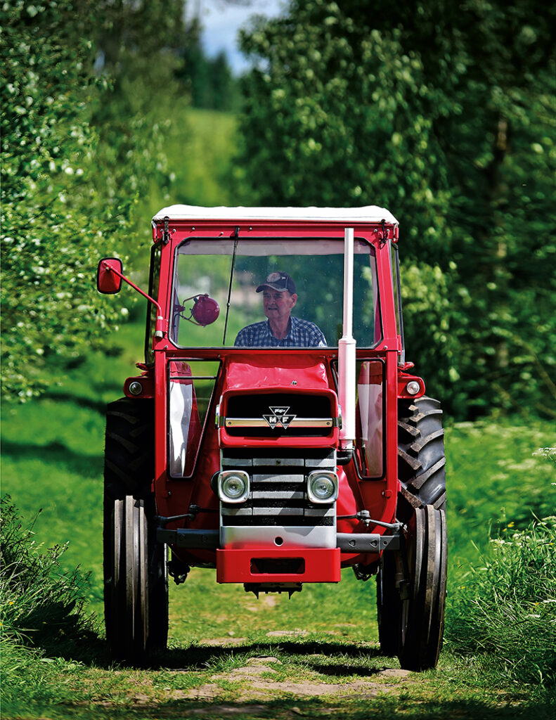 Massey Ferguson 148