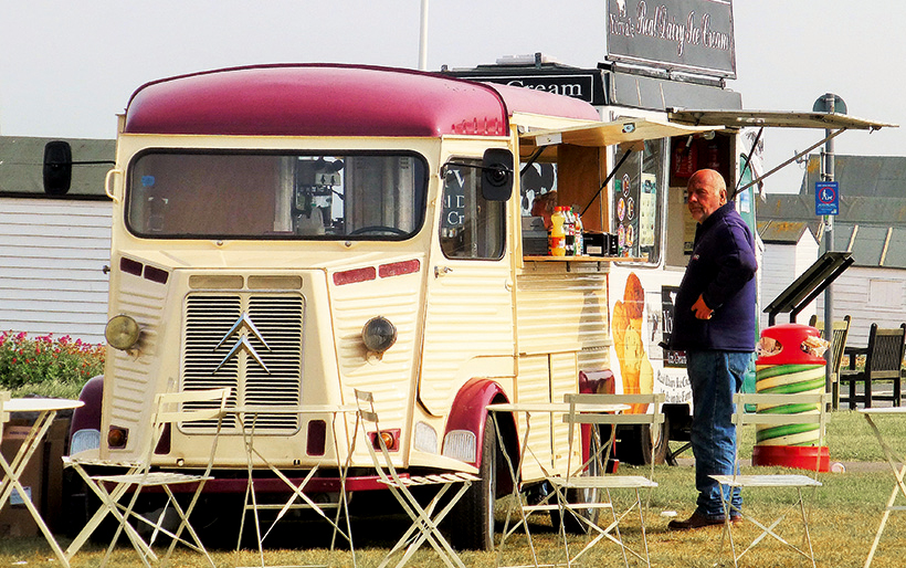 Classic mobile catering vehicles