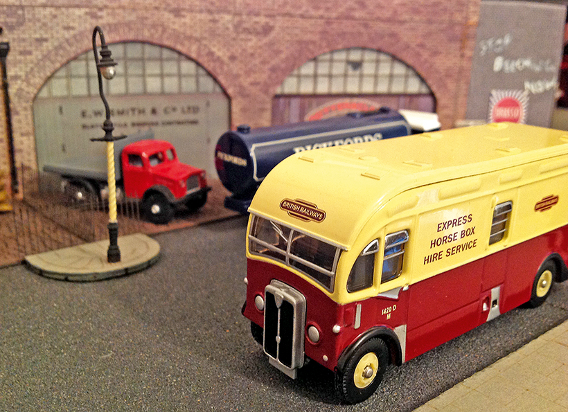 Classic vehicle dioramas