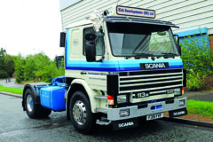 1989 Scania P113 tractor unit