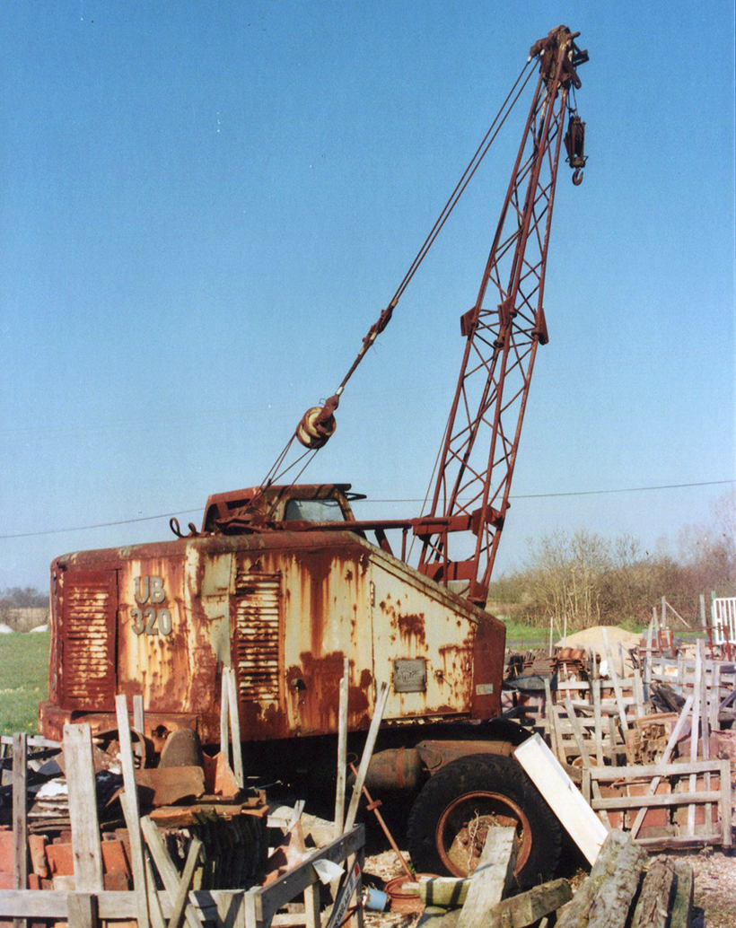 Classic digging and craning