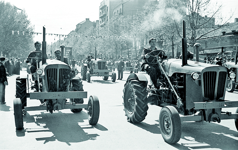 1940s Zadrugar T-08 tractor