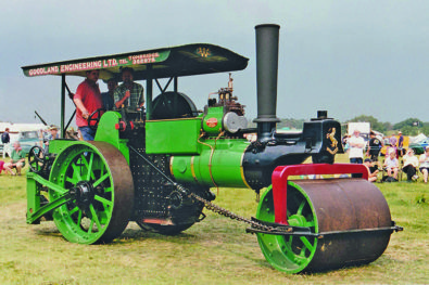 Seven traction engines!